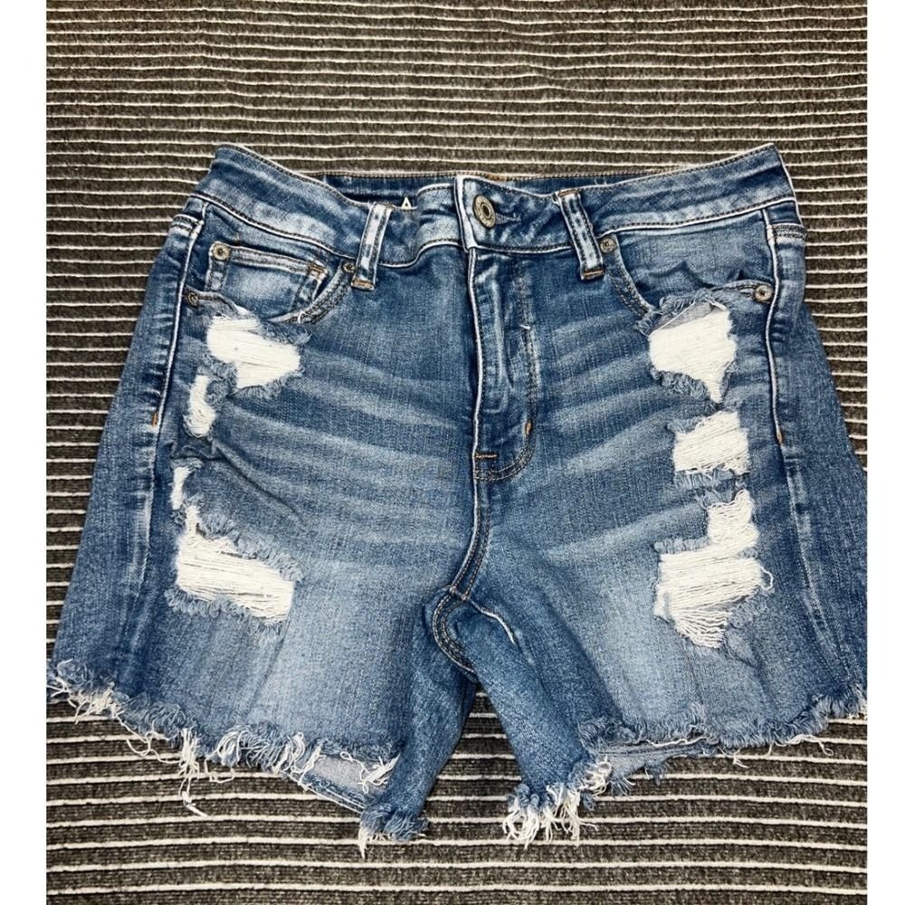 American Eagle Hi-Rise Shortie Distressed Denim Shorts Medium Wash Blue Size 10